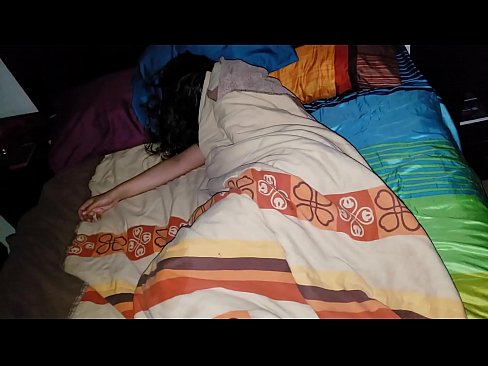 ❤️ Stiefzoon die zijn jonge stiefmoeder berispt terwijl ze slaapt. ❤ Super sex at nl.josporn-com.ru ️❤